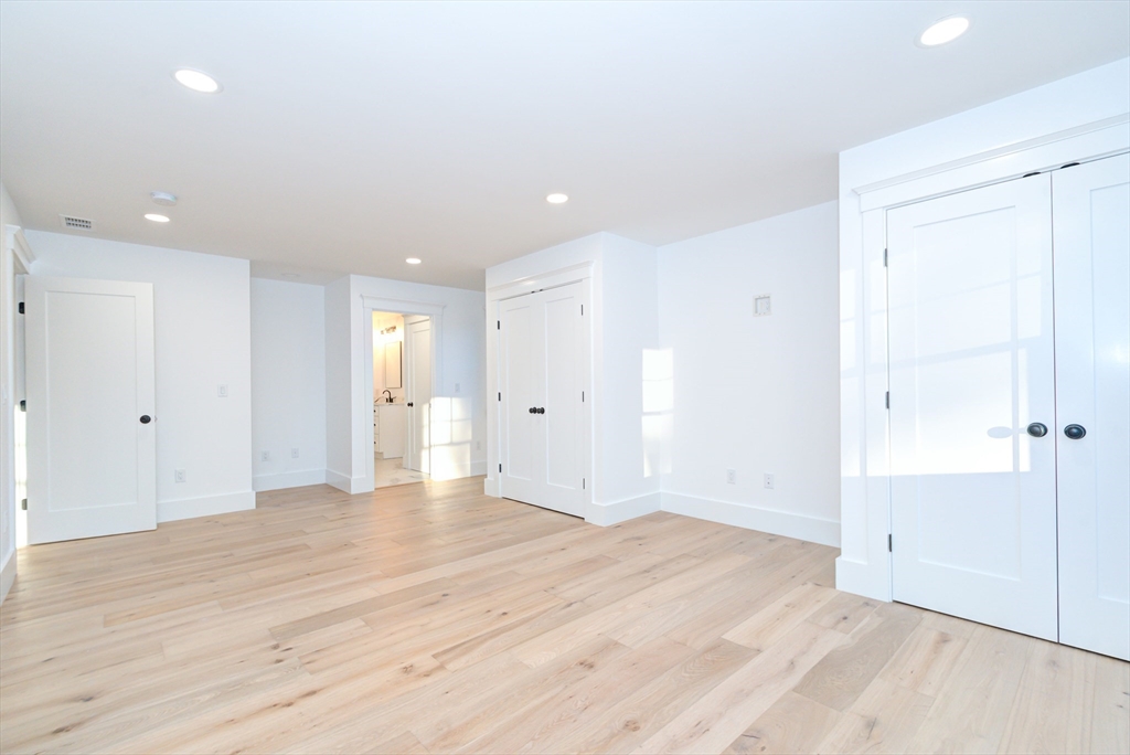 42 Bingham Rd