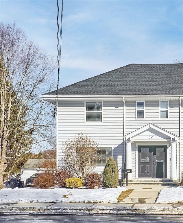 52 Salem St # A