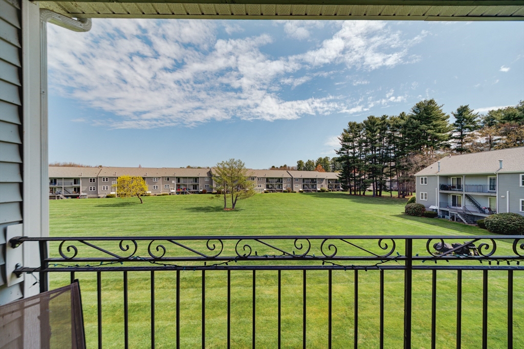 94 Tennis Plaza Rd # 18