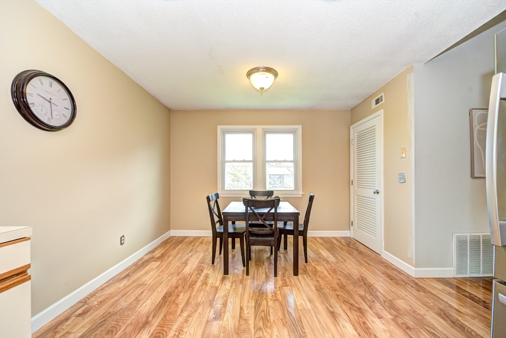 94 Tennis Plaza Rd # 18