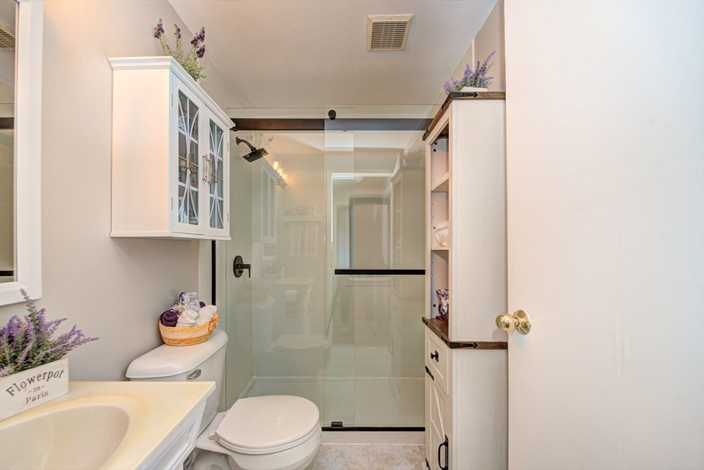 100 Pemberton St # 11