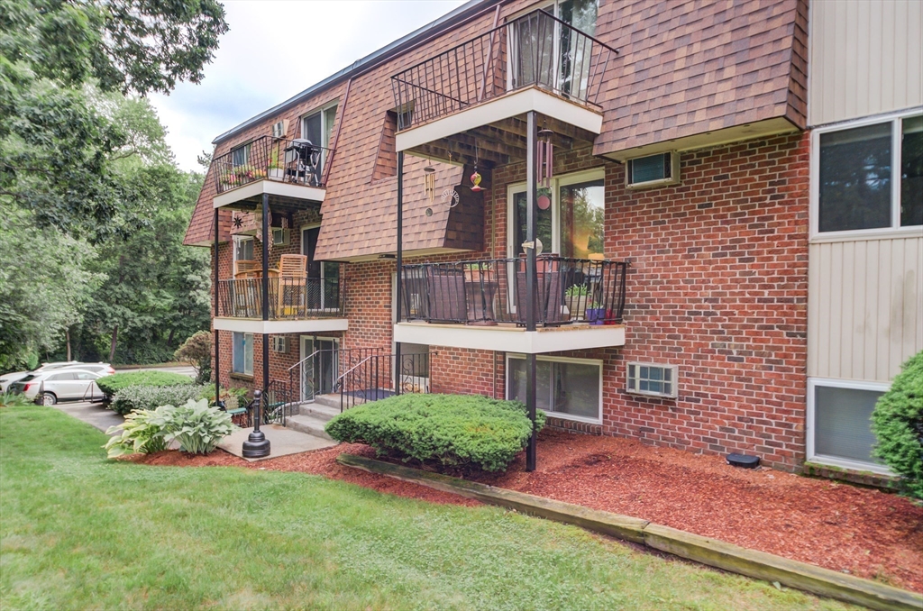 100 Pemberton St # 11