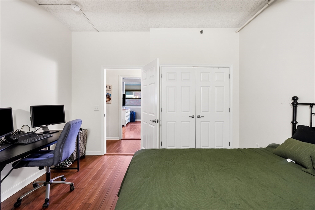 23-33 Middle Street # 11