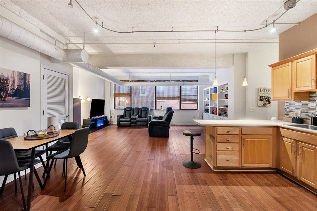 23-33 Middle Street # 11