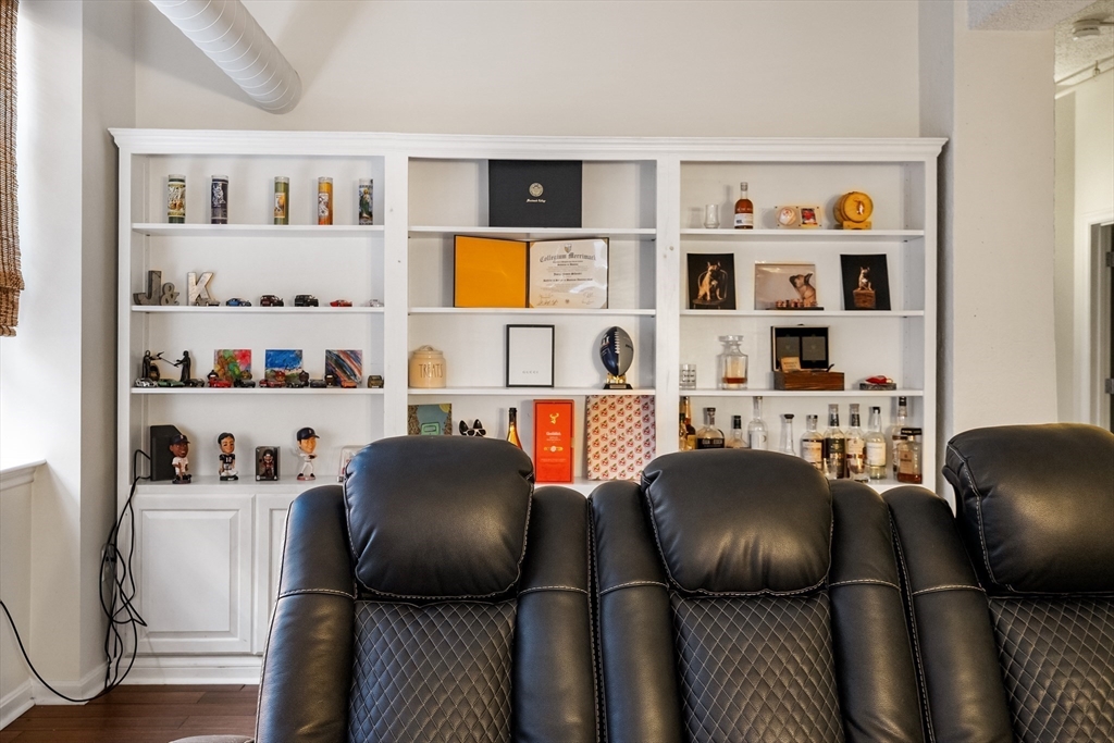 23-33 Middle Street # 11