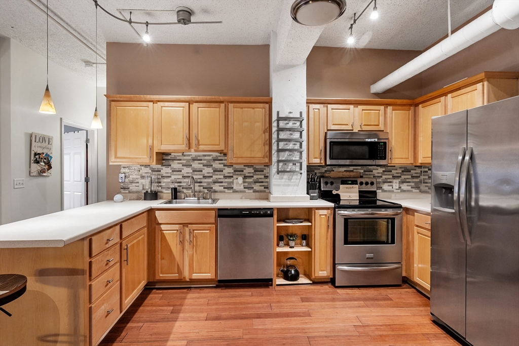 23-33 Middle Street # 11