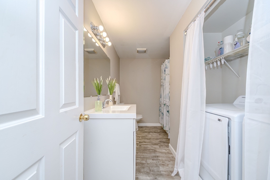 21 Mercury Terrace # 21