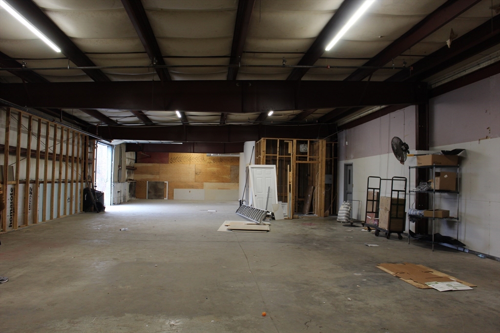 1111 Riverside Dr # 8 Unit: 7-8