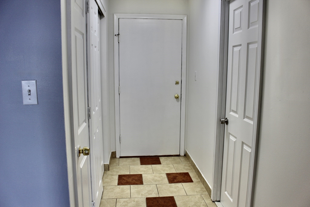 262 E Haverhill St # 4