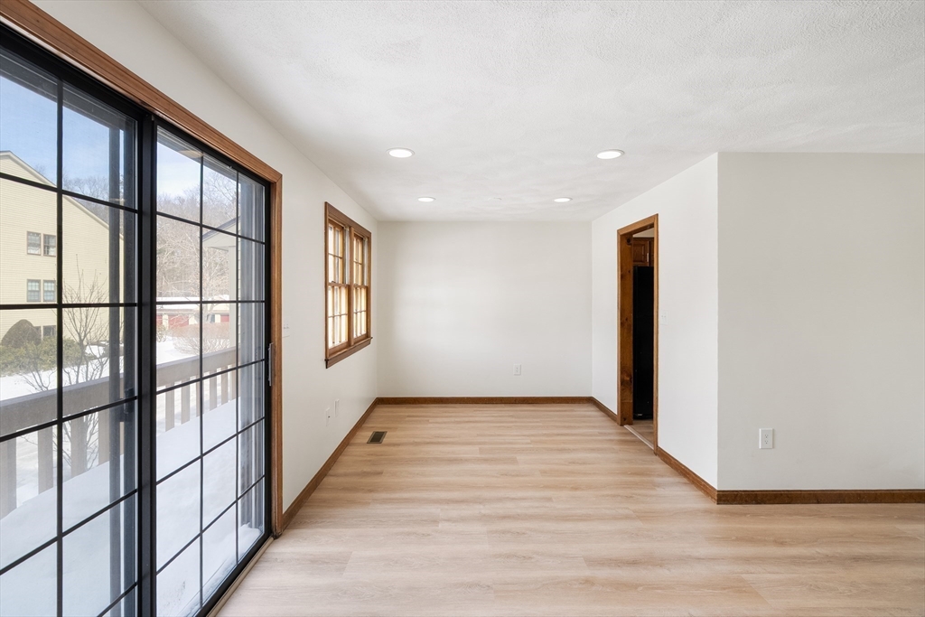 84 Apache Way # 84