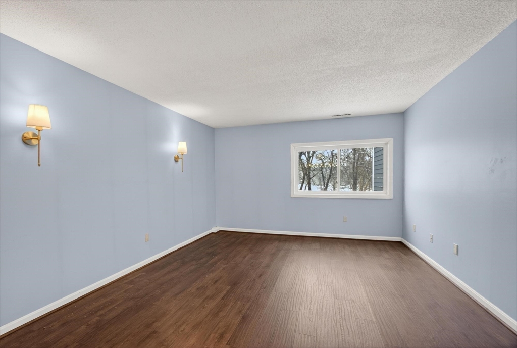 500 Colonial Dr # 5