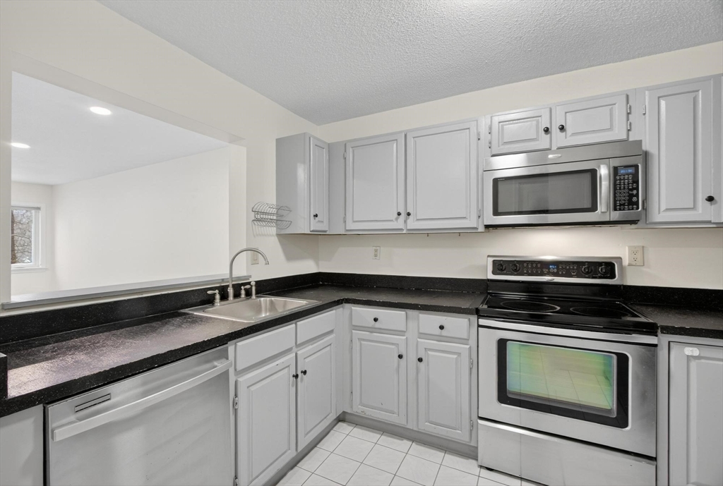 500 Colonial Dr # 5