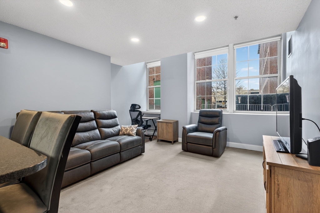 200 Market St # 3101