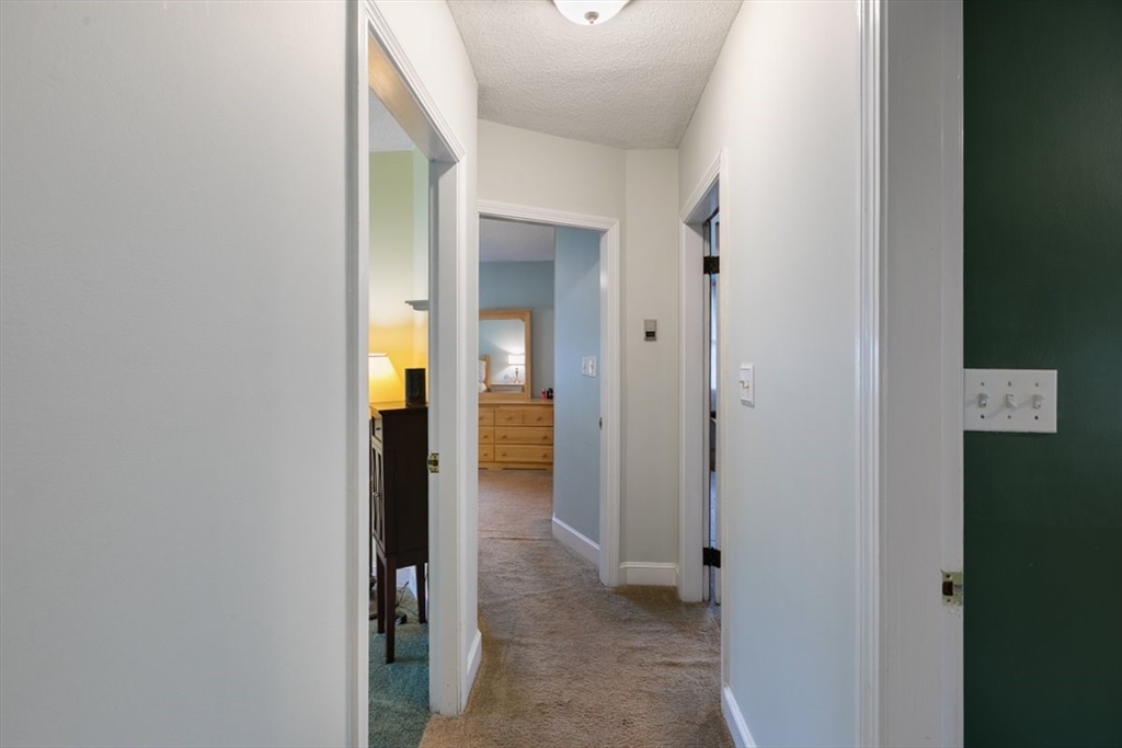 36 Fanning Ave