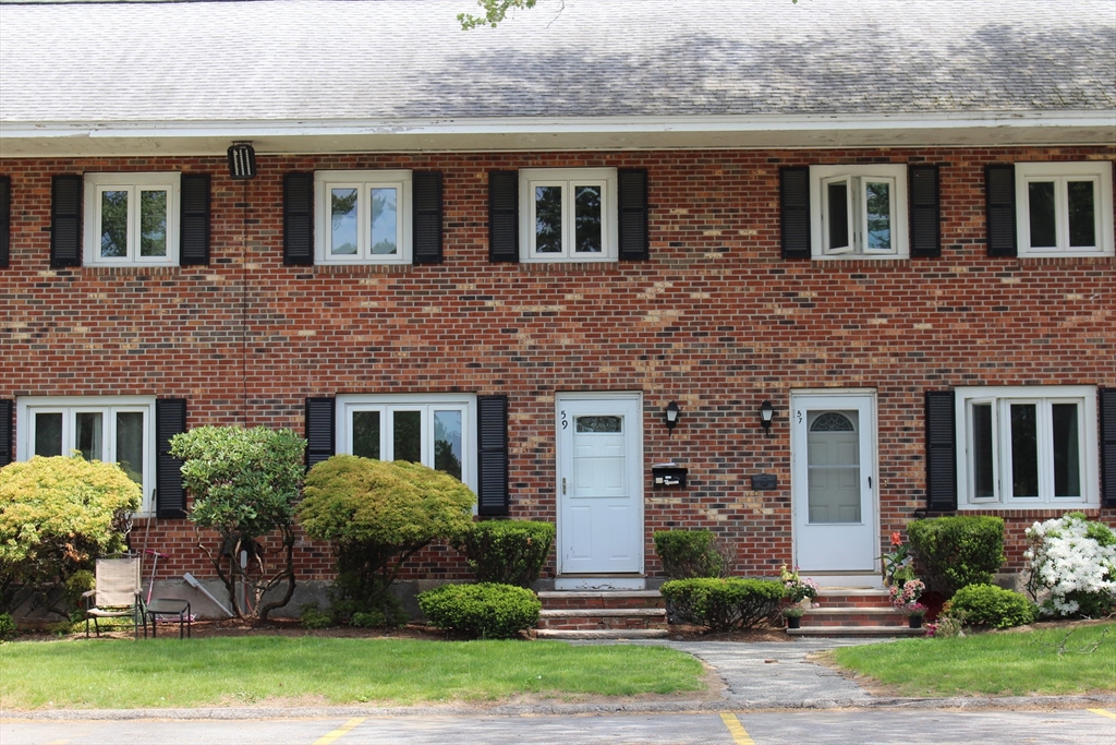 59 Pilgrim Cir # 59
