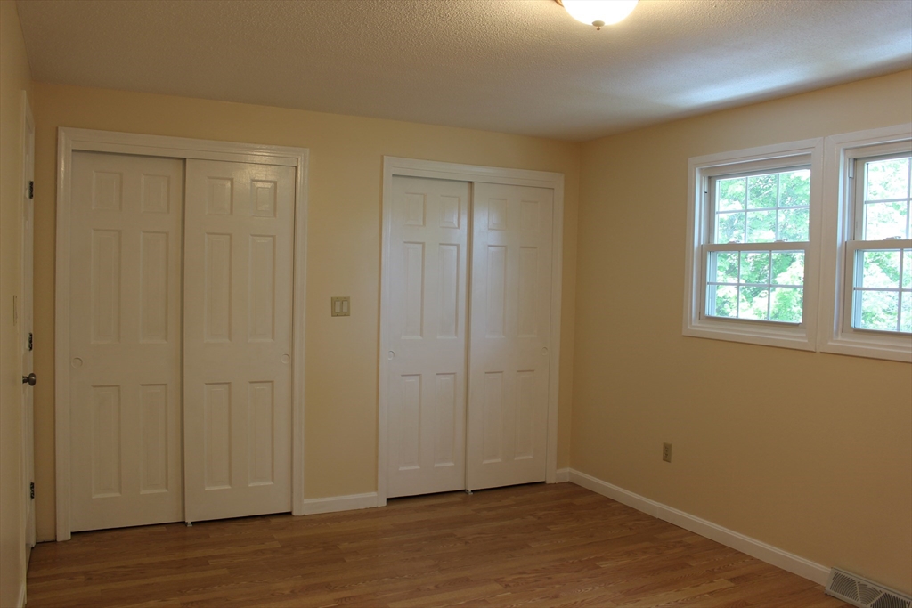 59 Pilgrim Cir # 59