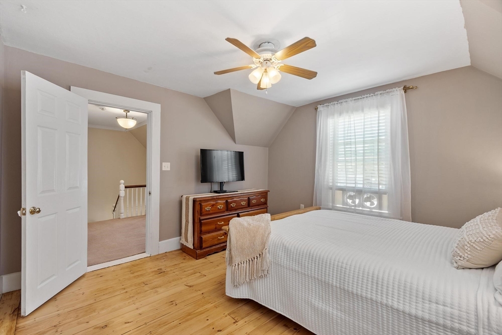 20 Conomo Ave