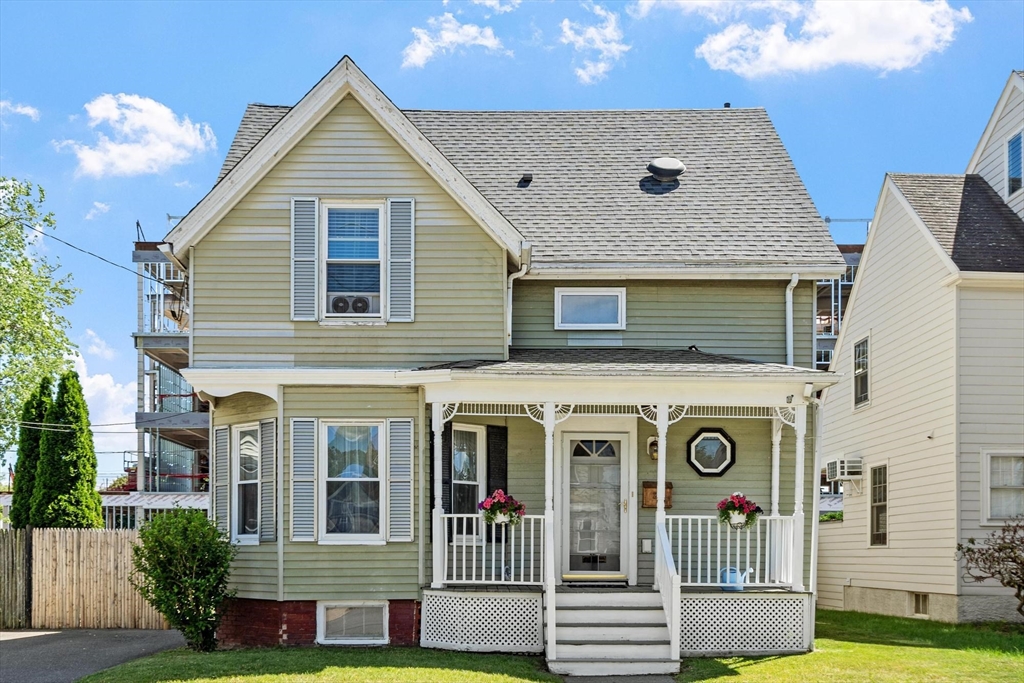 20 Conomo Ave