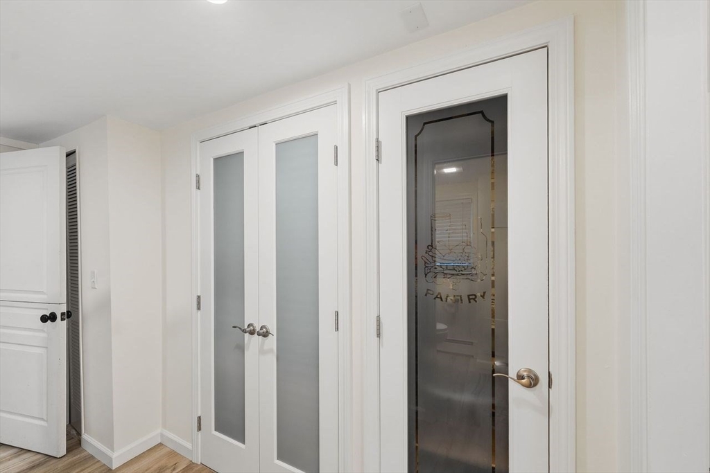 13 Edson St