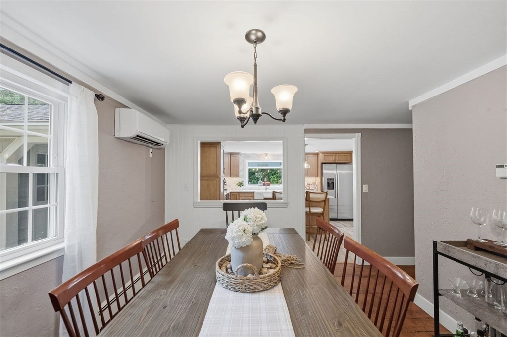 13 Edson St