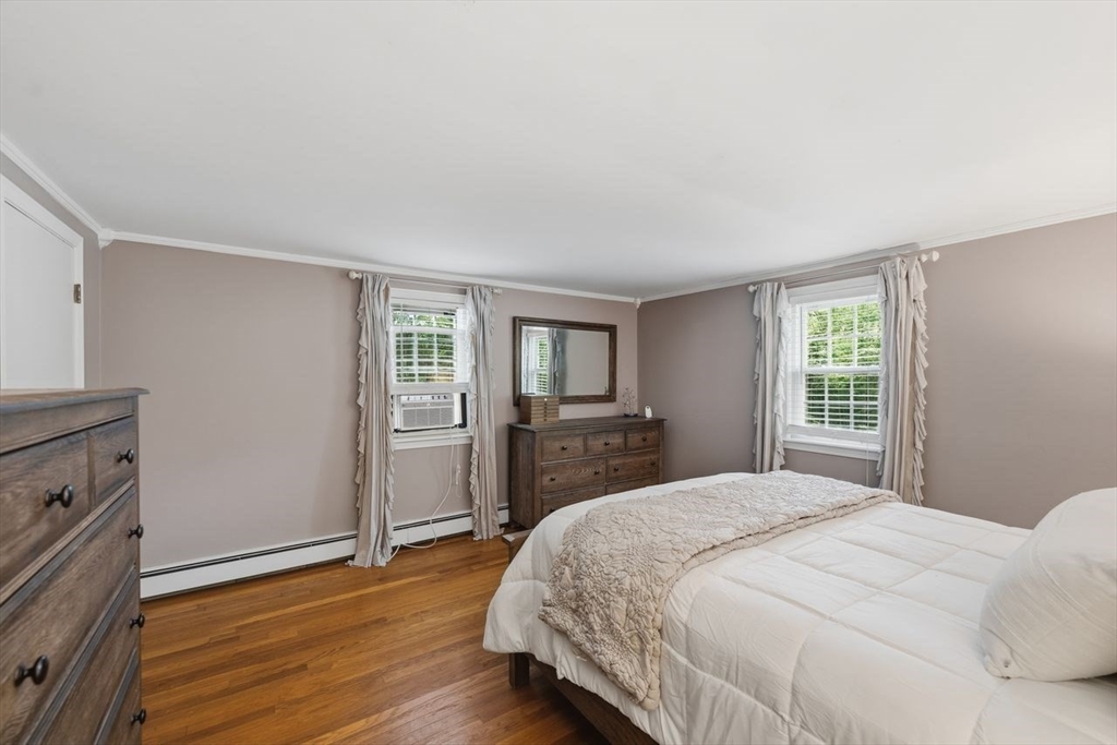 13 Edson St