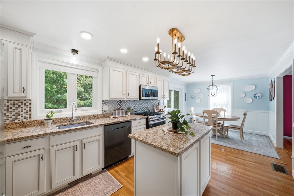 4 Brookview Circle