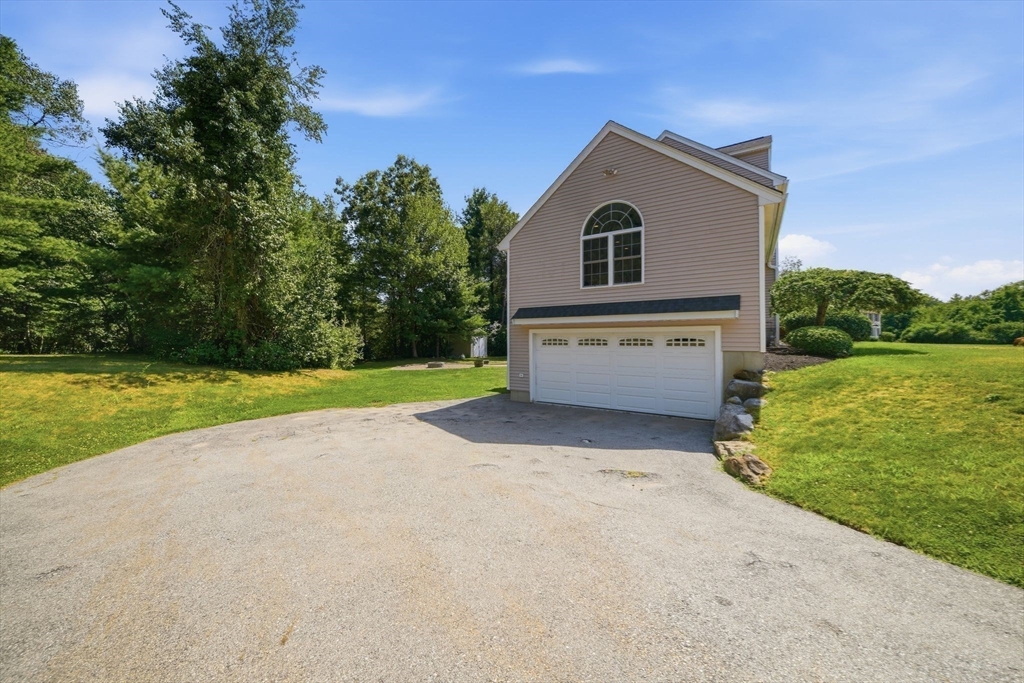 4 Brookview Circle