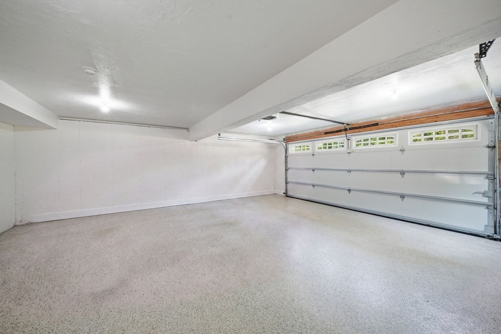 4 Brookview Circle