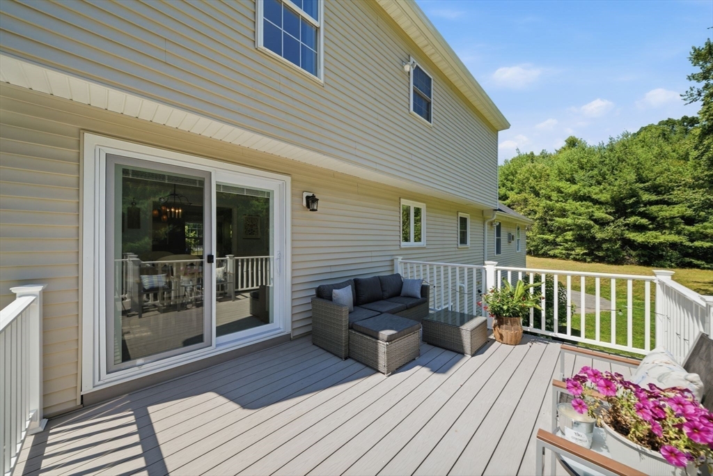 4 Brookview Circle