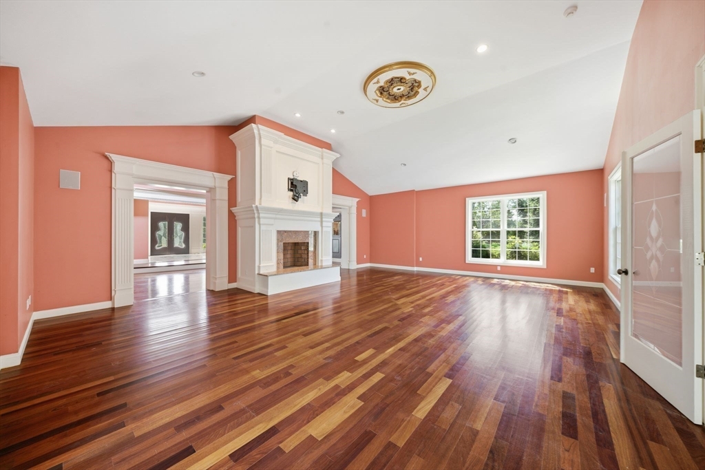 3 Regency Rdg
