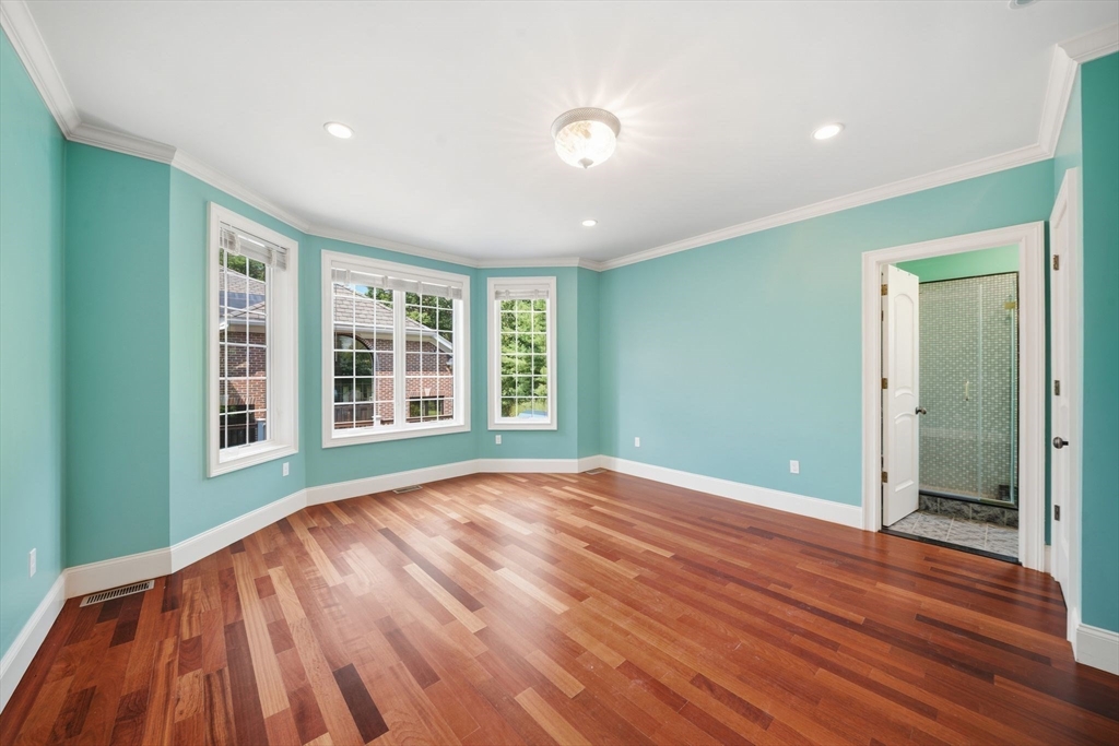 3 Regency Rdg