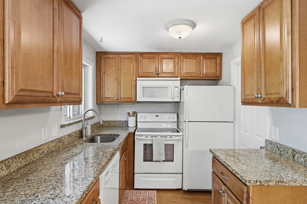 141 Thissell Ave # 4
