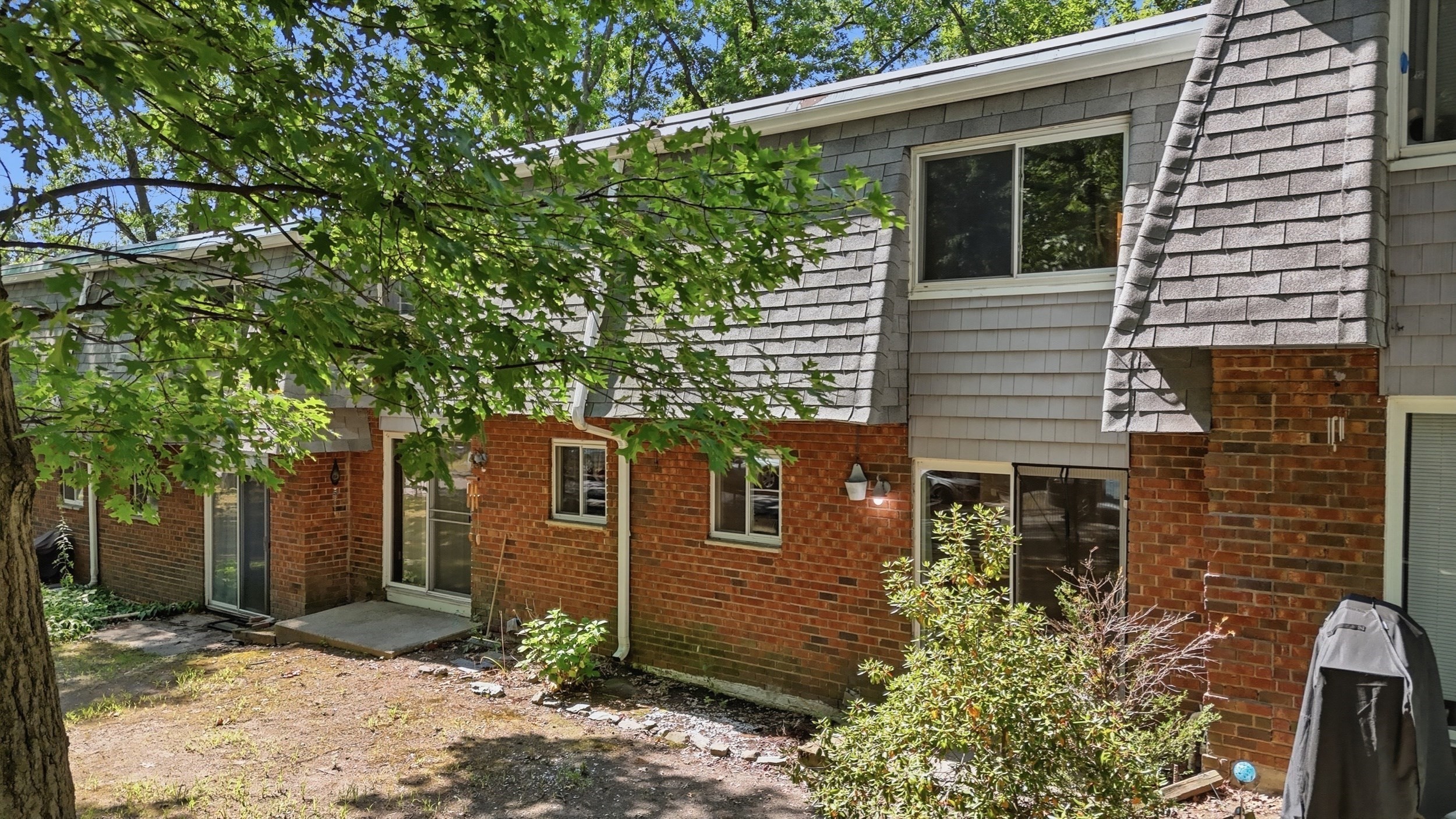 141 Thissell Ave # 4