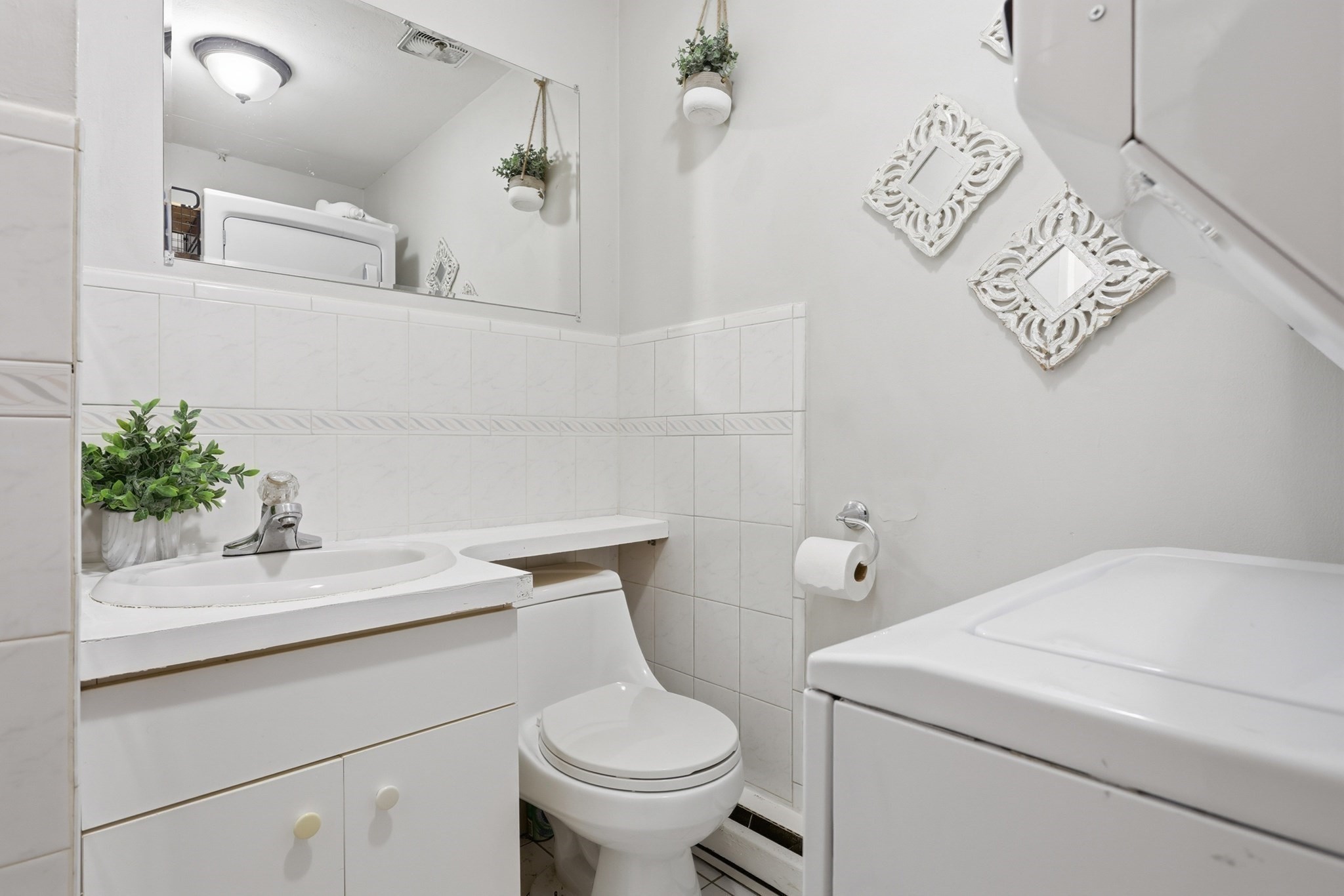 141 Thissell Ave # 4