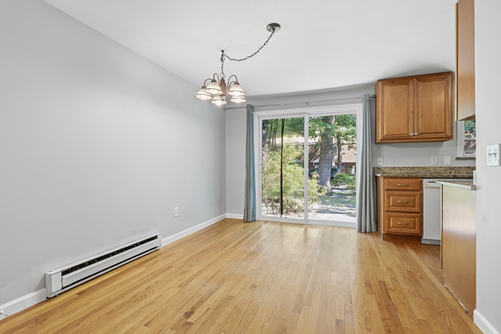 141 Thissell Ave # 4