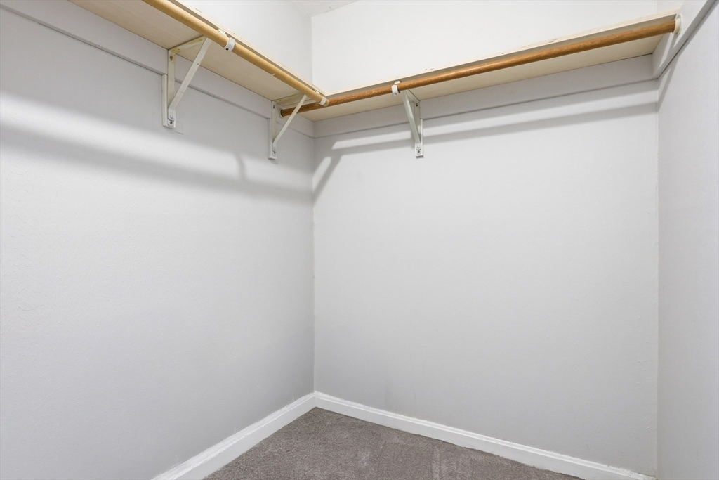141 Thissell Ave # 4