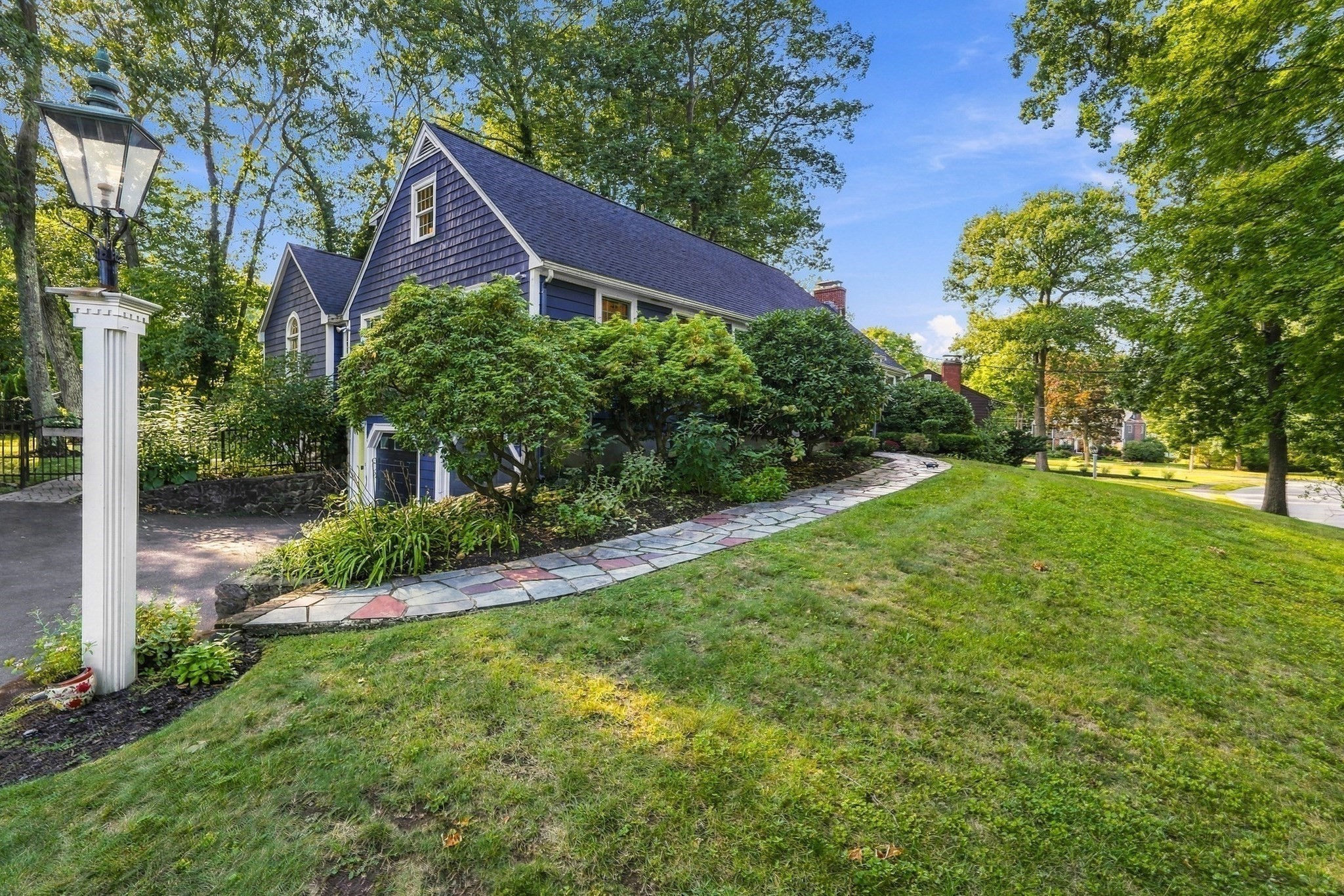15 Alden Circle