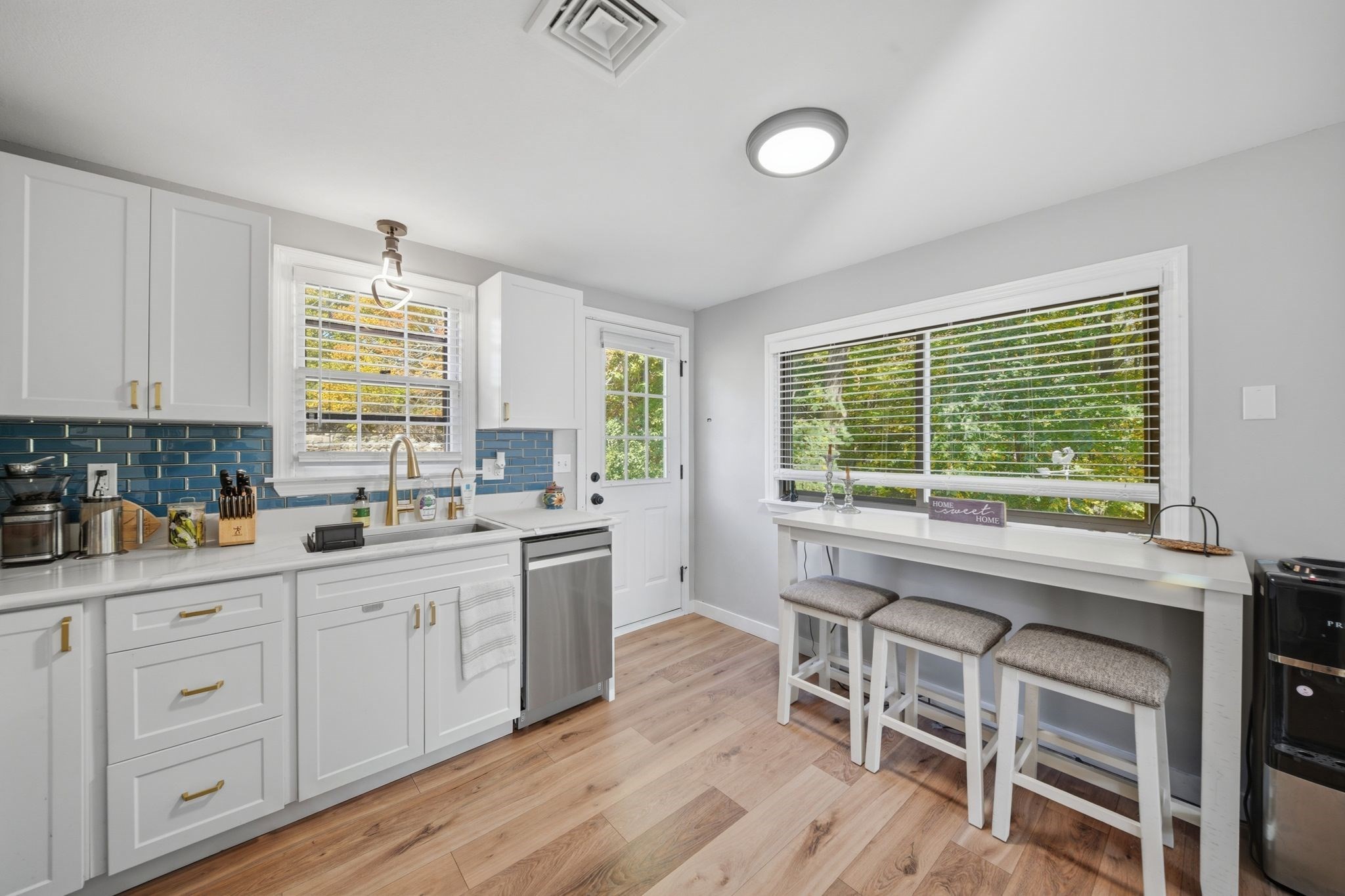 29 Shadow Lake Rd