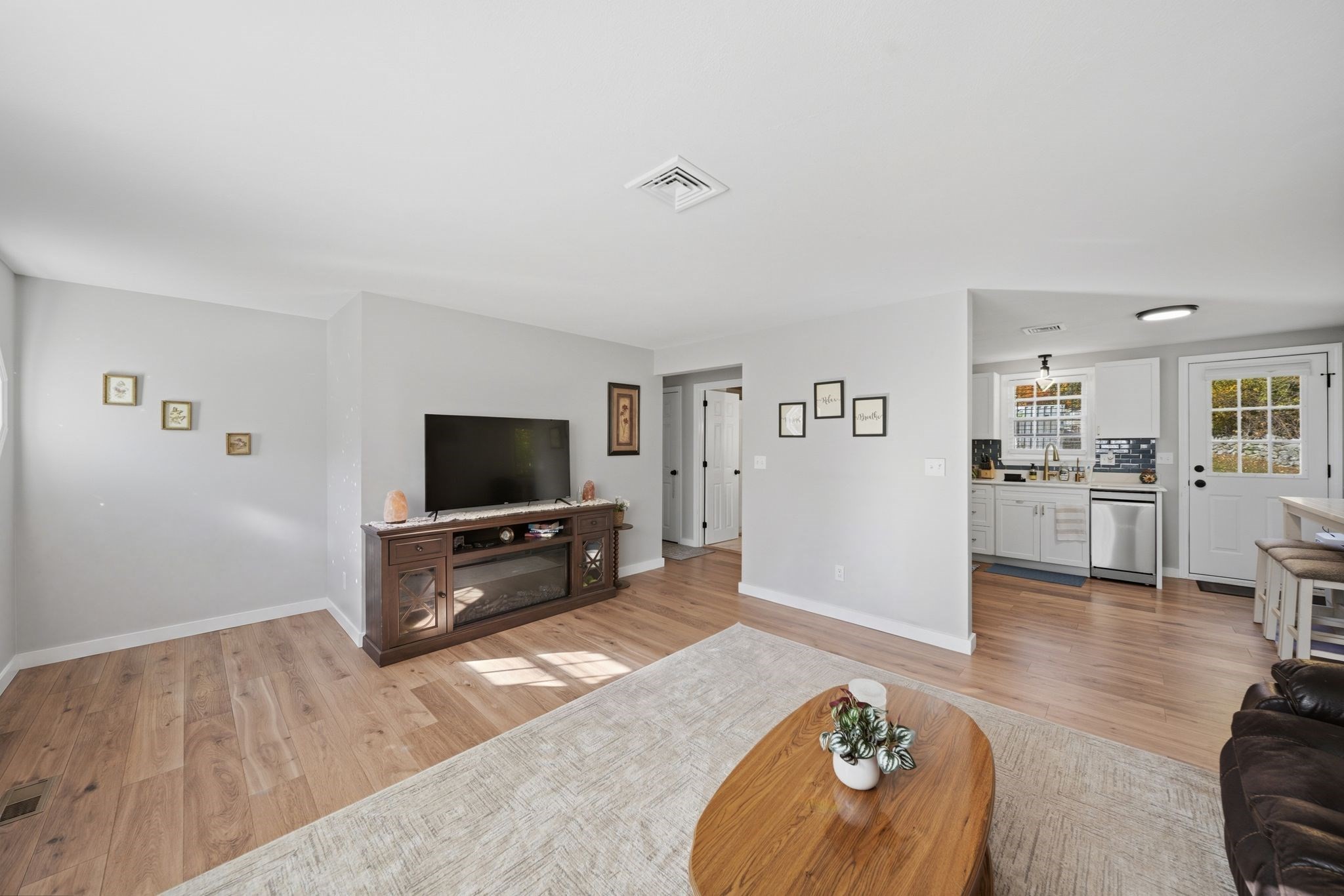 29 Shadow Lake Rd