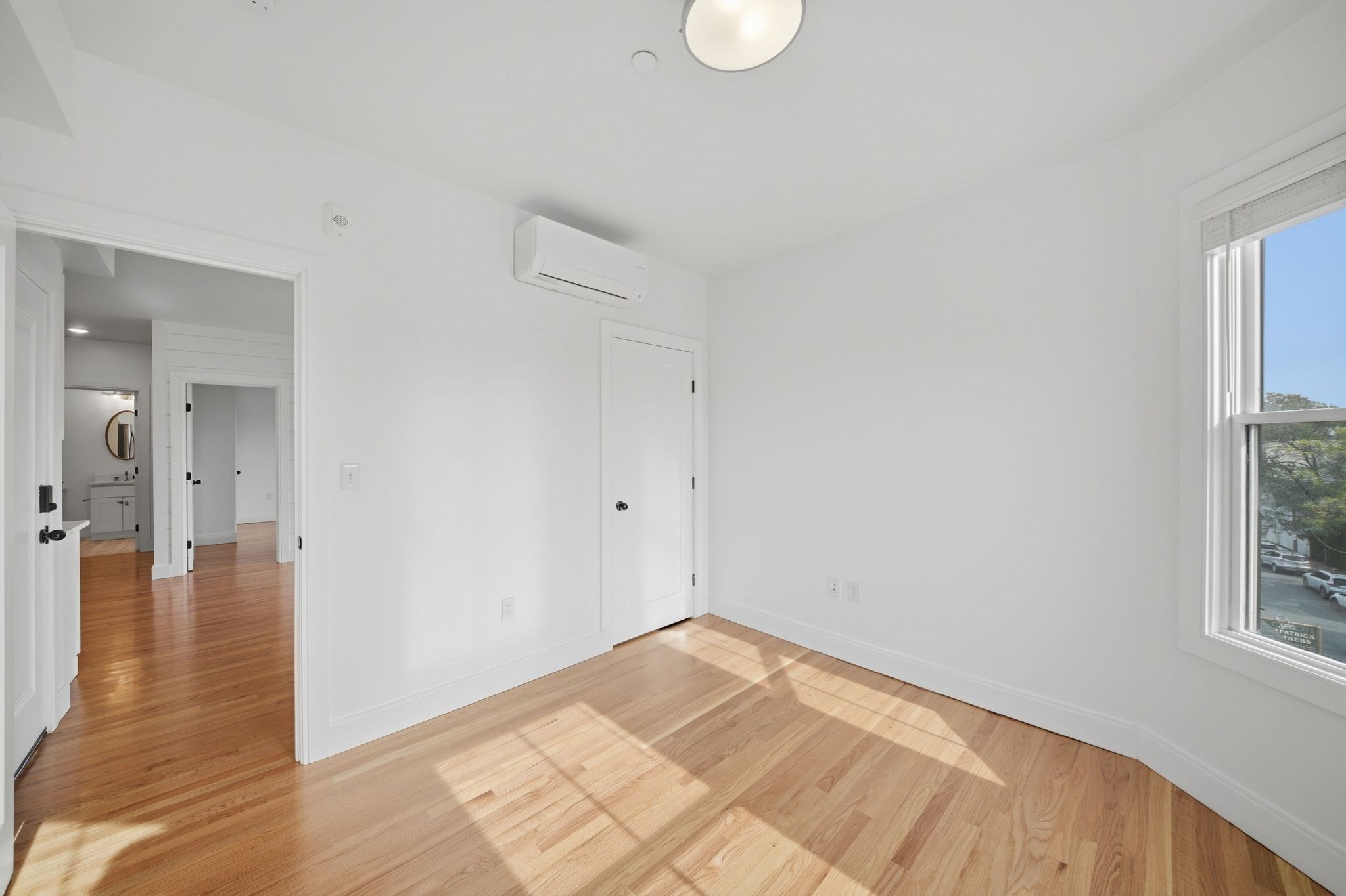 138 Centre St # 6