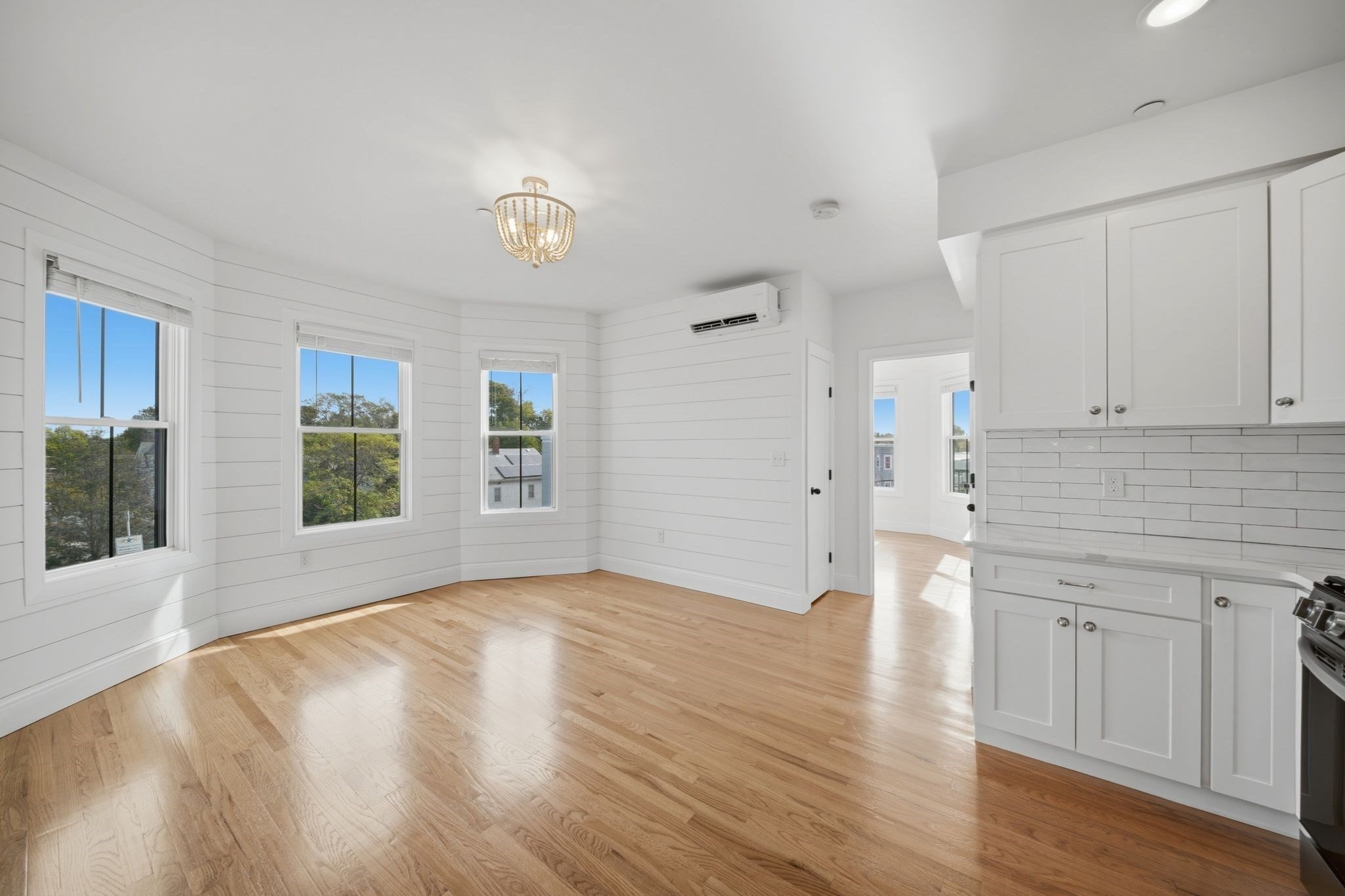 138 Centre St # 6