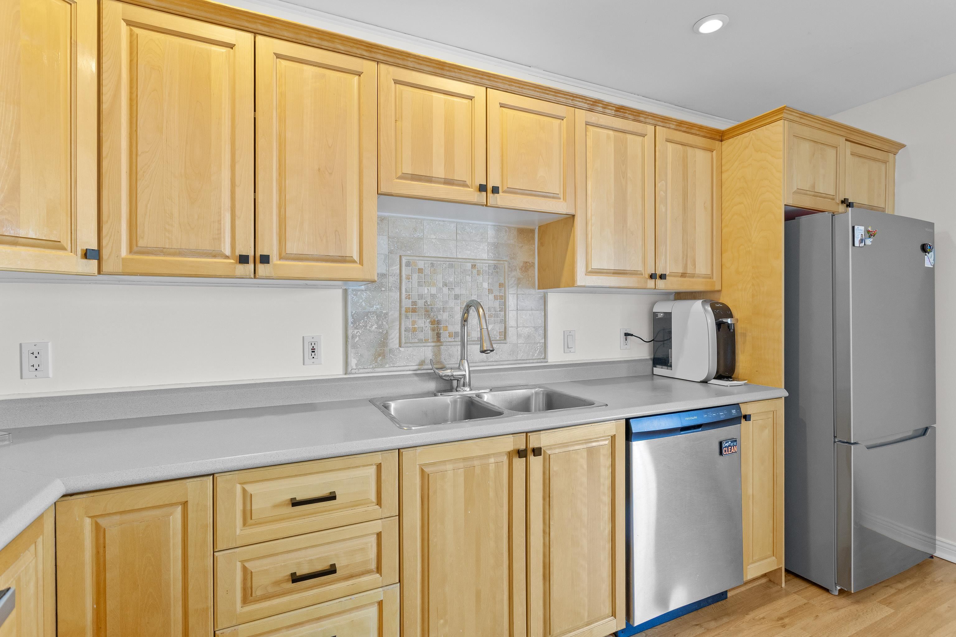 6 Tammy Court Unit: B