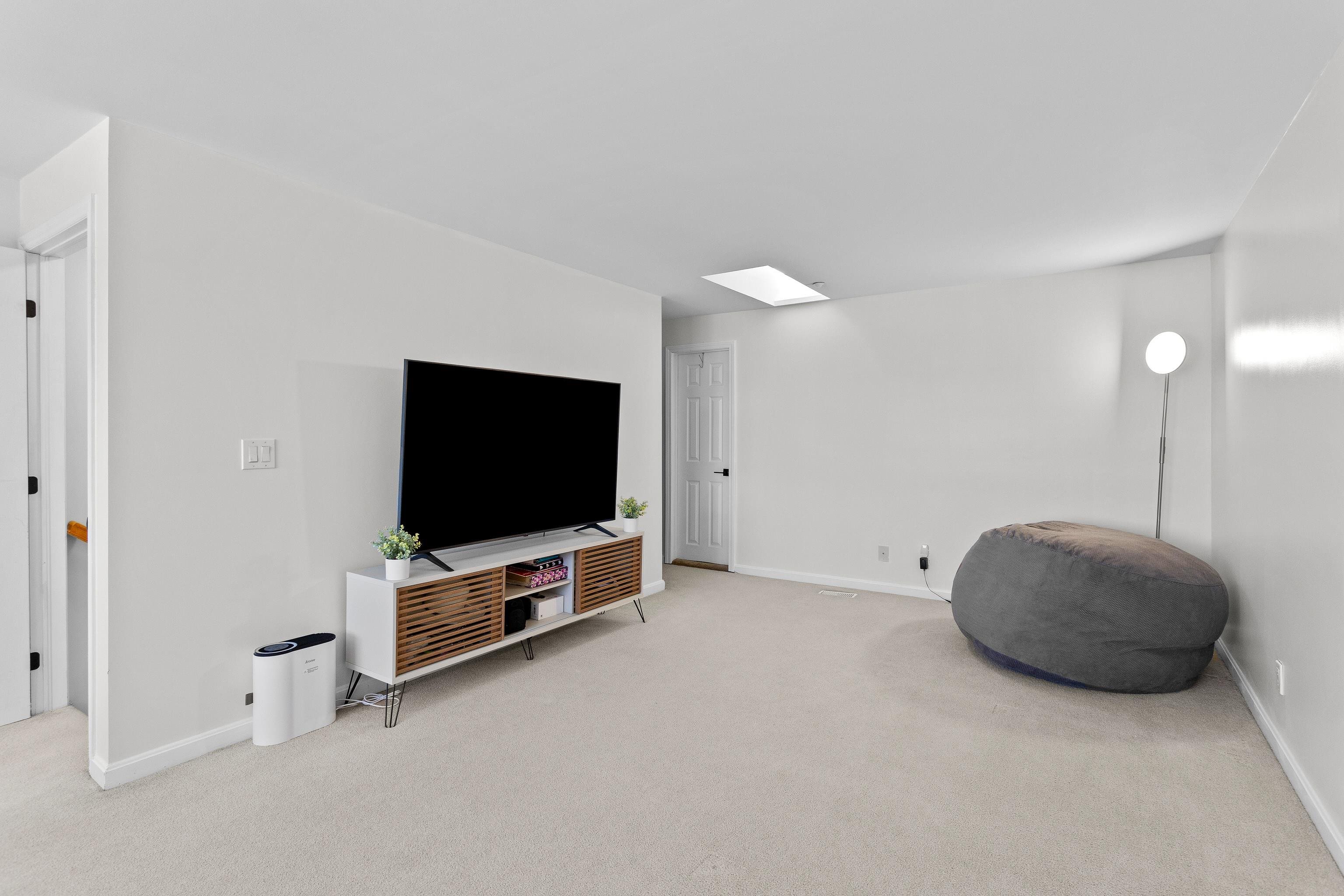 6 Tammy Court Unit: B