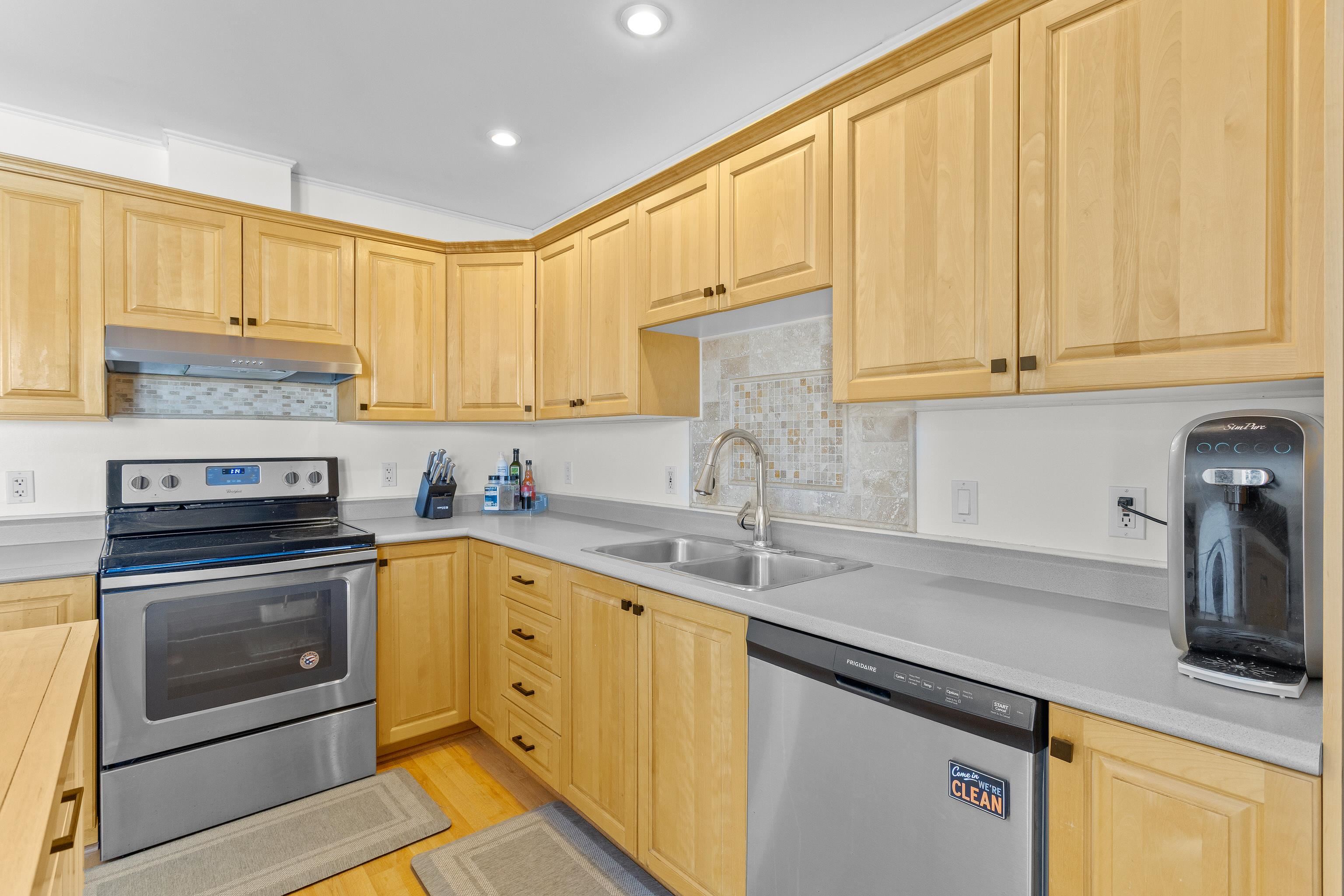 6 Tammy Court Unit: B