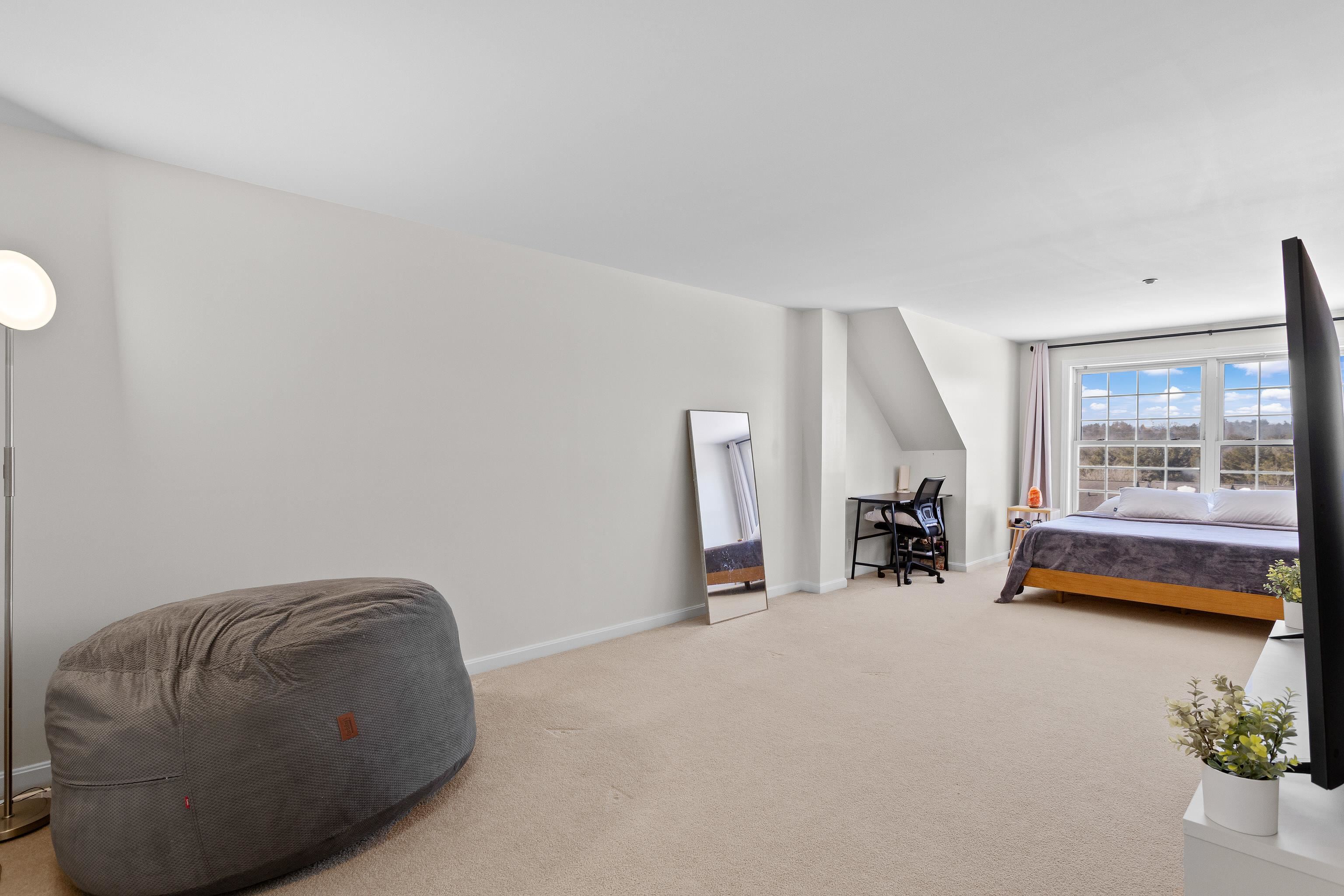 6 Tammy Court Unit: B