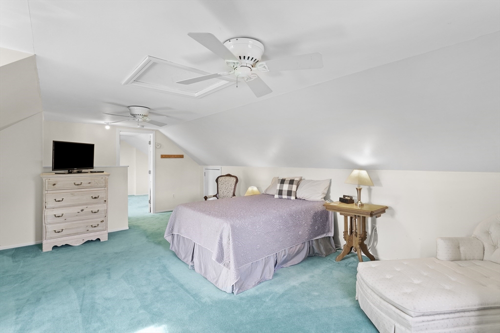 66 Clover Hill Circle