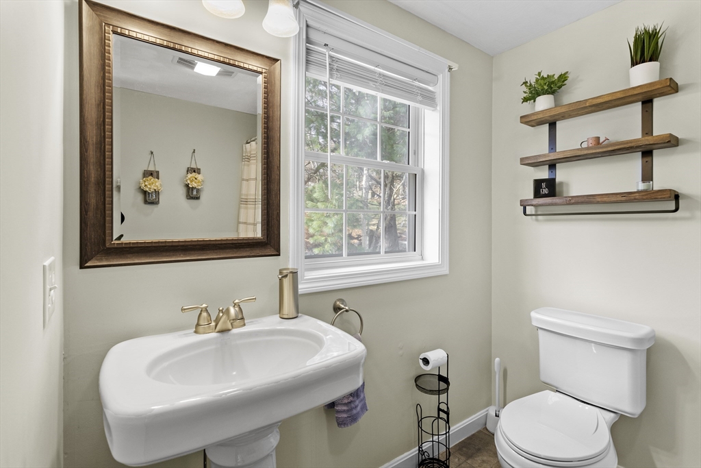 66 Clover Hill Circle