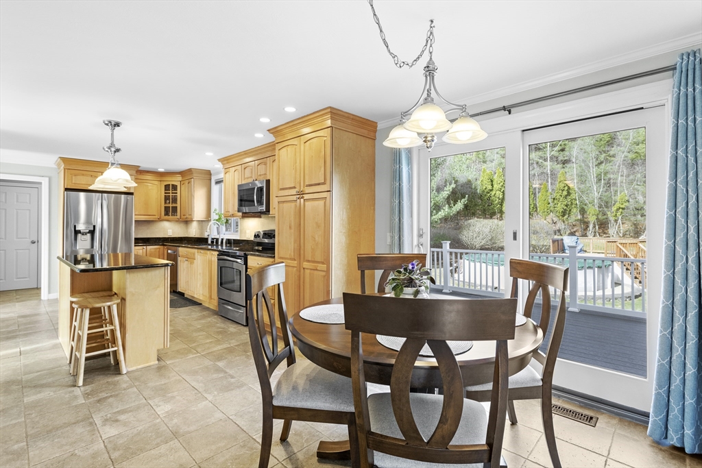 66 Clover Hill Circle