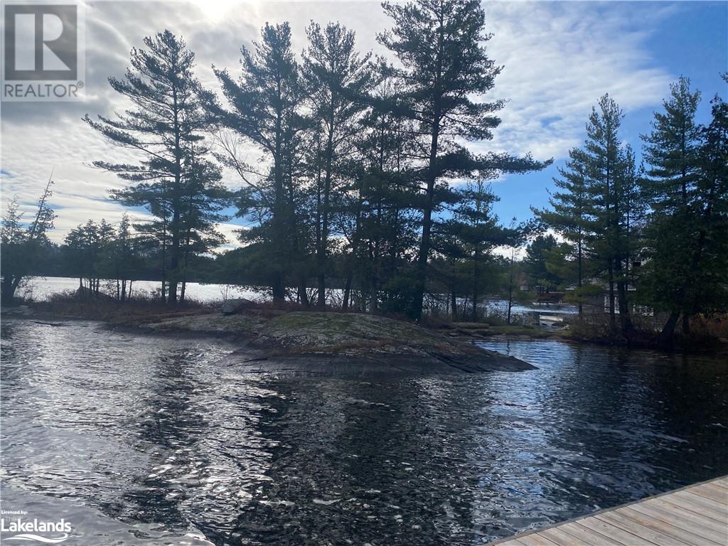 1033 ROSSCLAIR Road Unit# 36