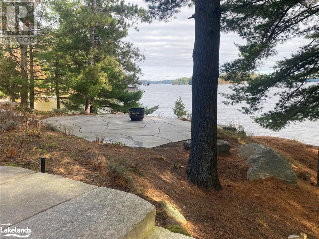 1033 ROSSCLAIR Road Unit# 36